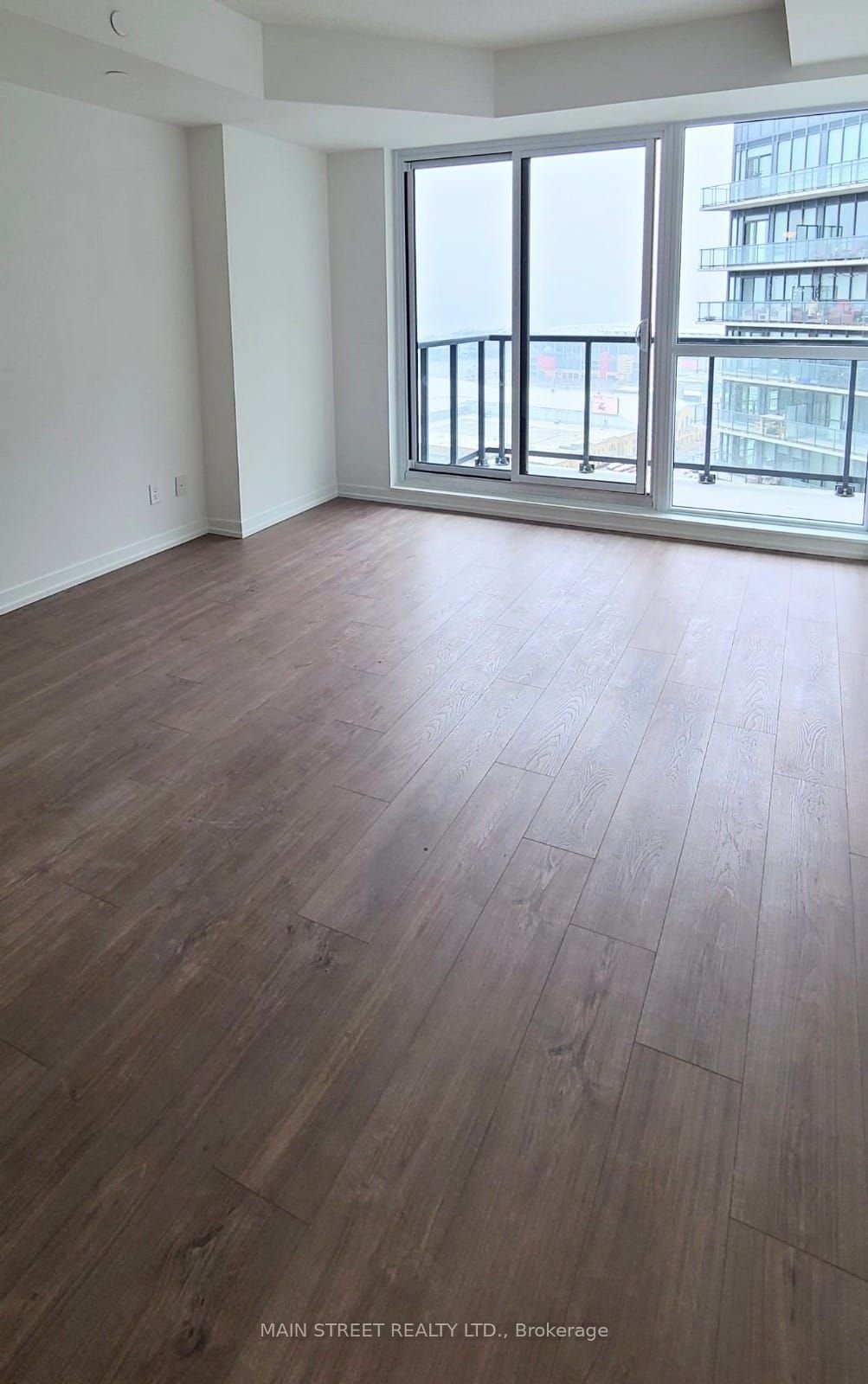 49 East Liberty St, unit 2306 for rent - image #8