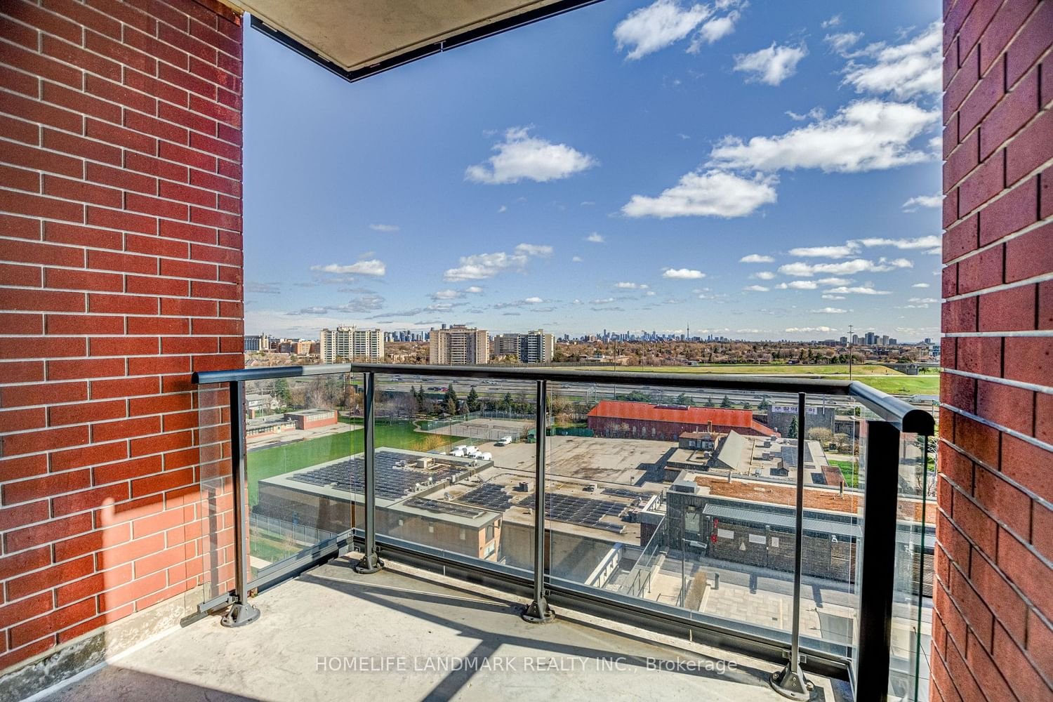 31 Tippett Rd, unit 1122 for sale - image #23