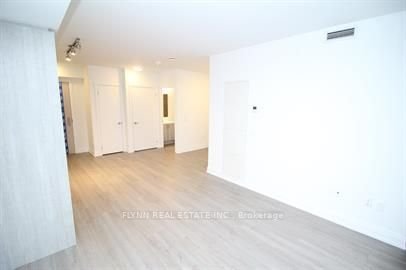 77 Mutual St, unit 1701 for rent - image #5