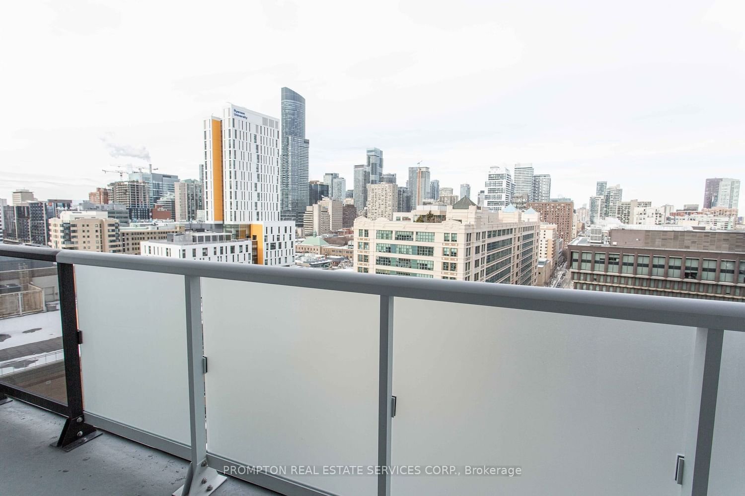 77 Mutual St, unit 1808 for rent - image #11