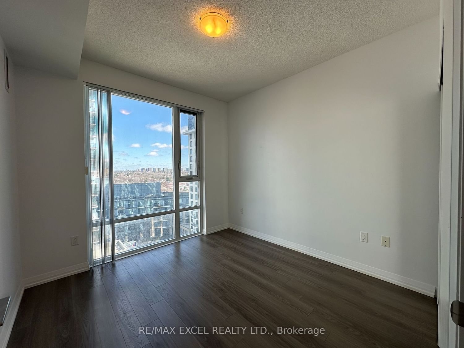 55 Ann O'reilly Rd, unit 1002 for rent - image #7