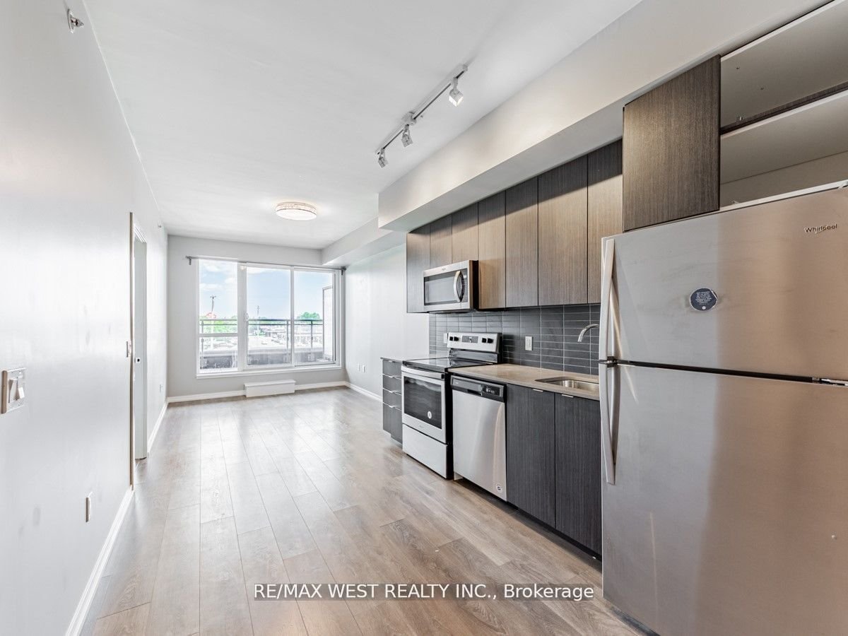 3237 Bayview Ave, unit 305 for rent - image #7