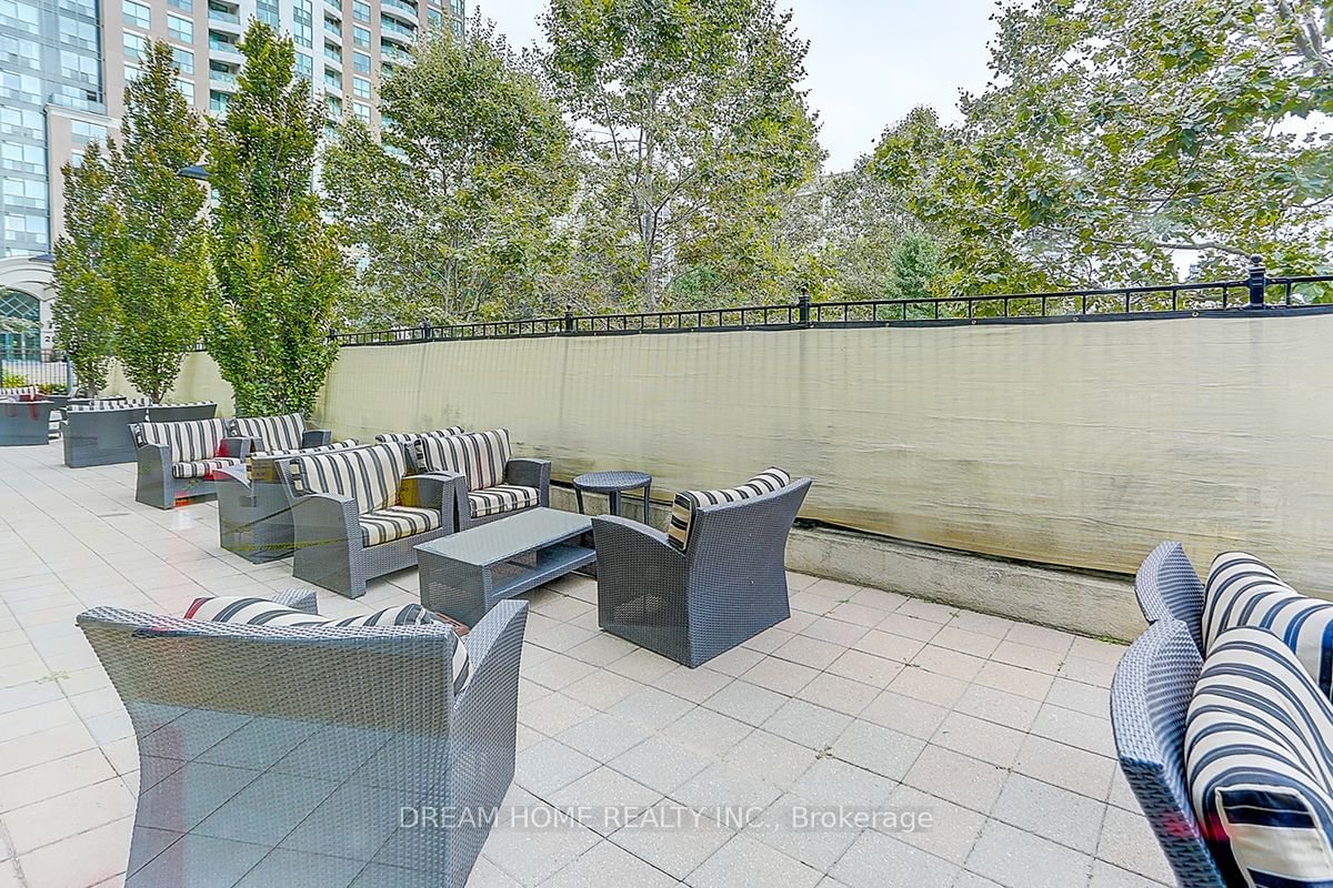 503 Beecroft Rd, unit 806 for sale - image #10