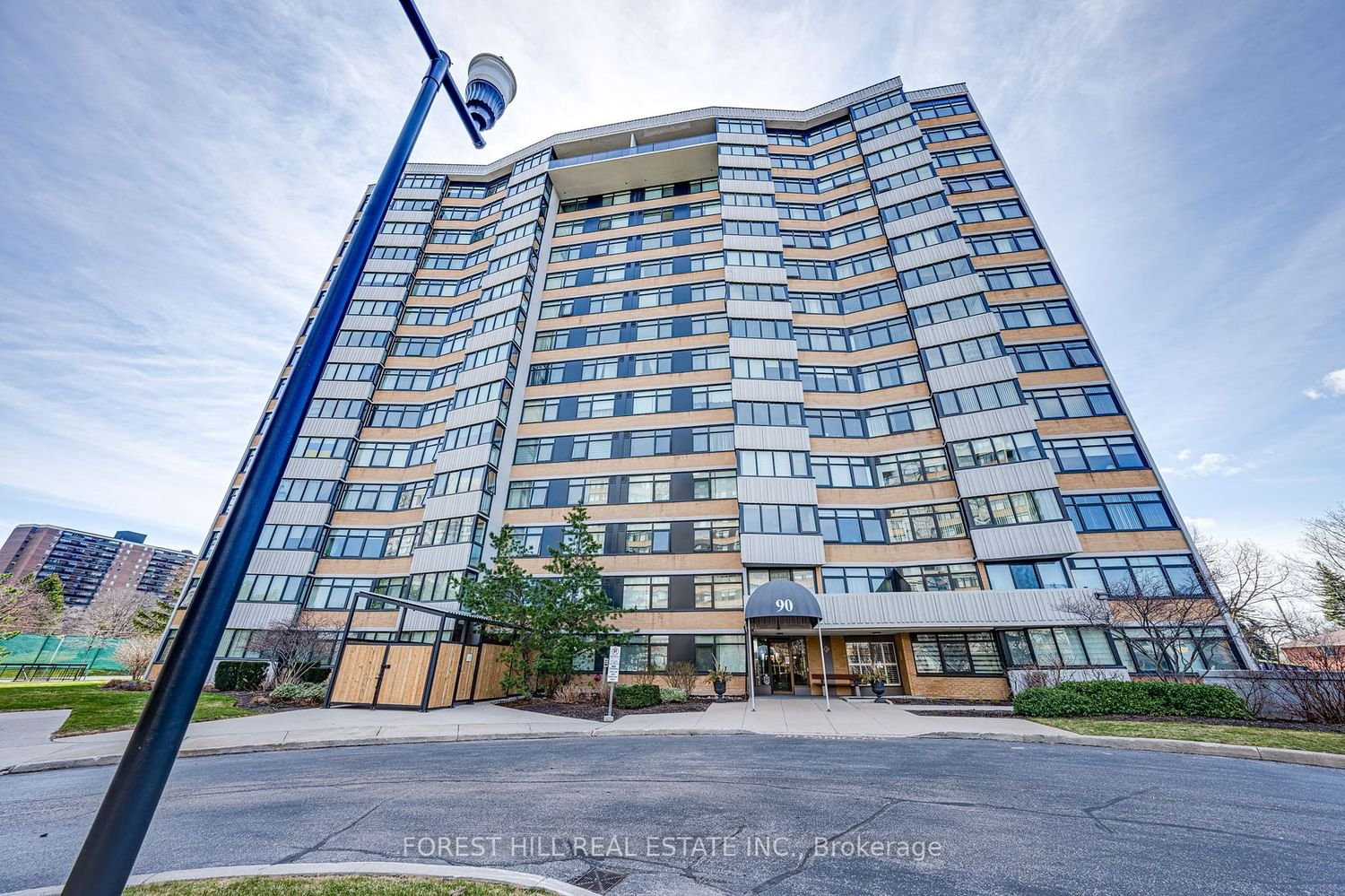 90 Fisherville Rd, unit 707 for sale - image #1