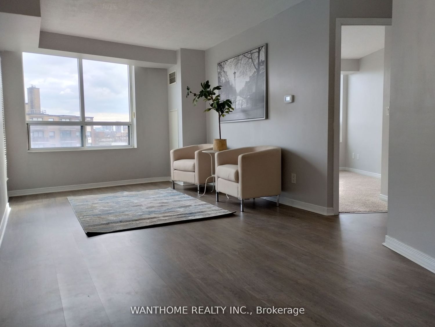 205 The Donway W, unit 527 for rent - image #1