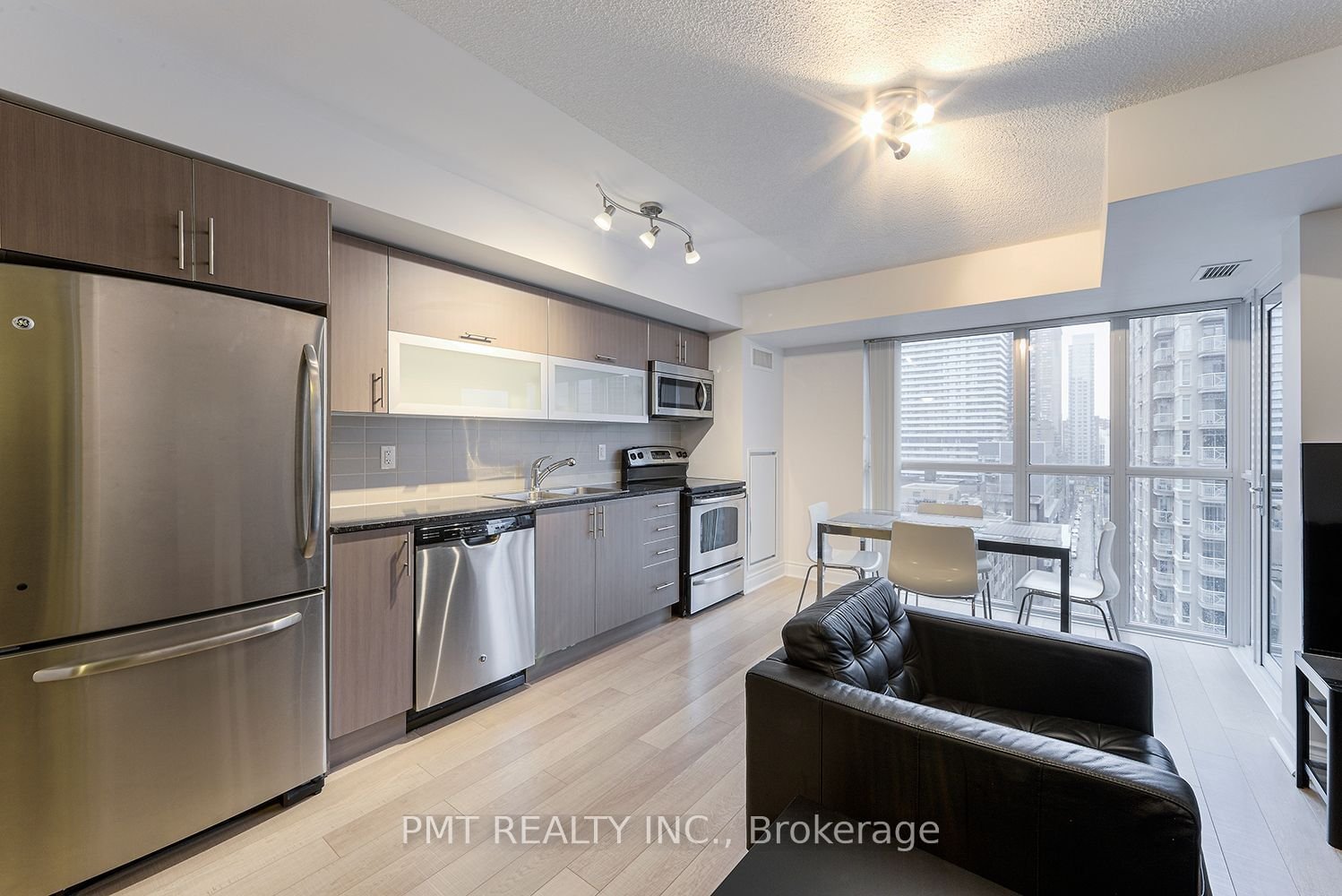 28 Ted Rogers Way, unit 1508 for sale - image #3