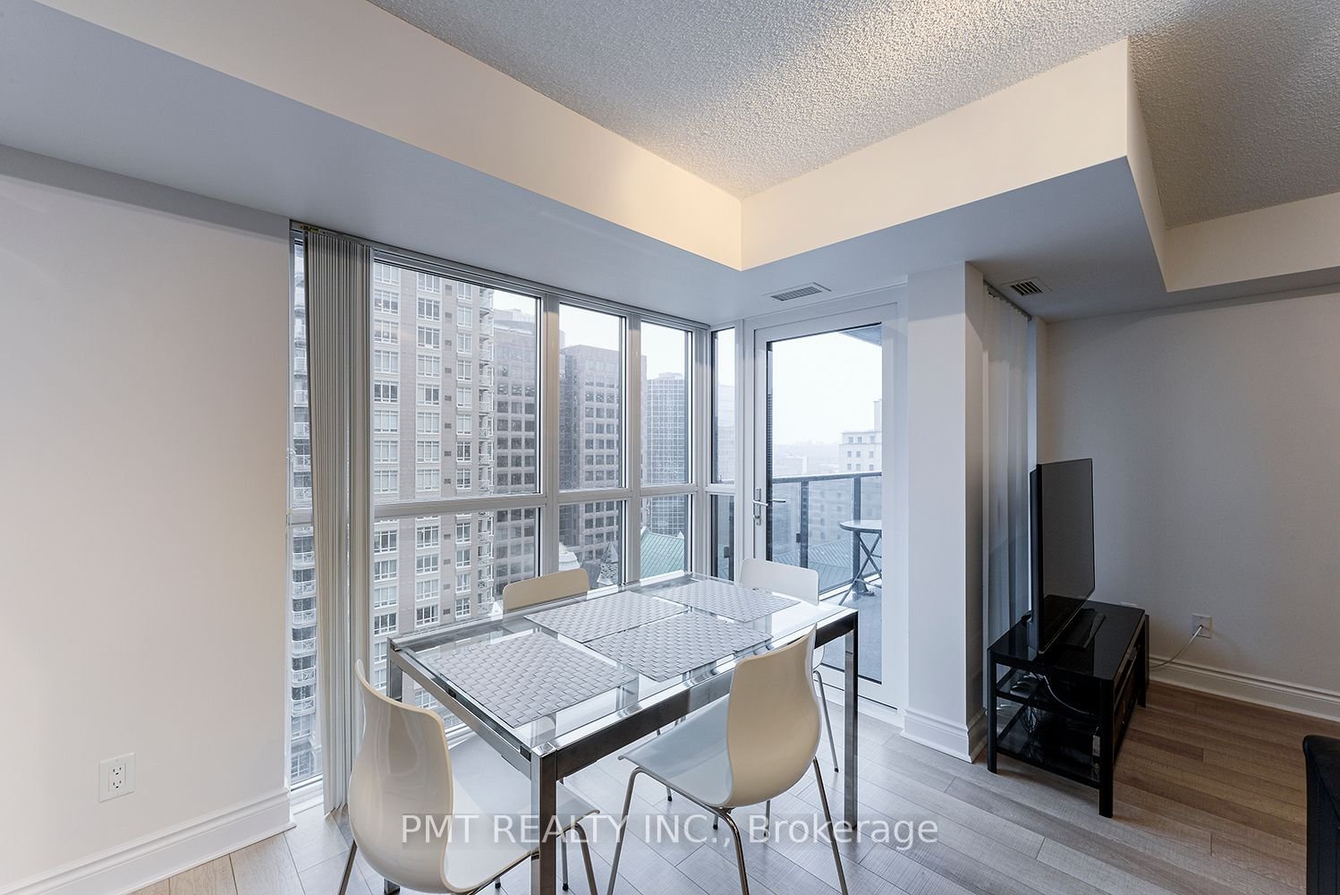 28 Ted Rogers Way, unit 1508 for sale - image #5