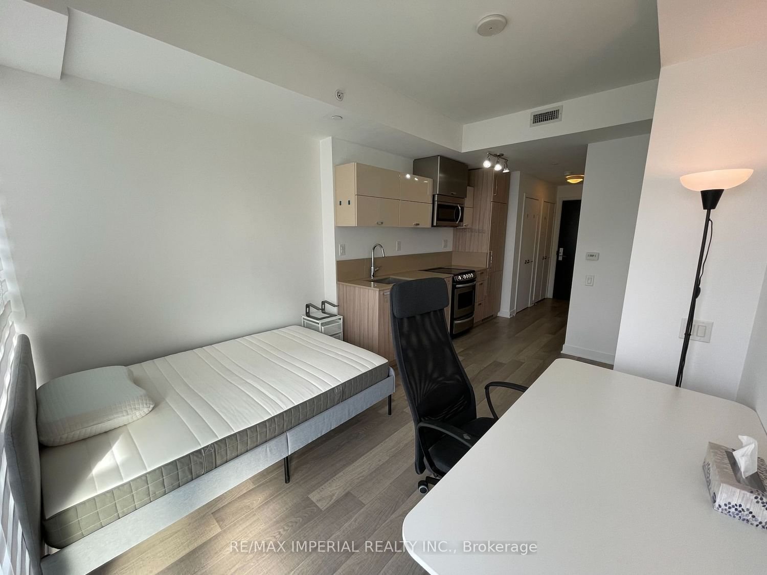 290 Adelaide St W, unit 3903 for rent - image #10