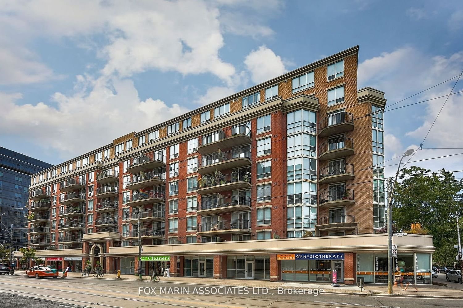 1000 King St W, unit 704 for rent - image #1