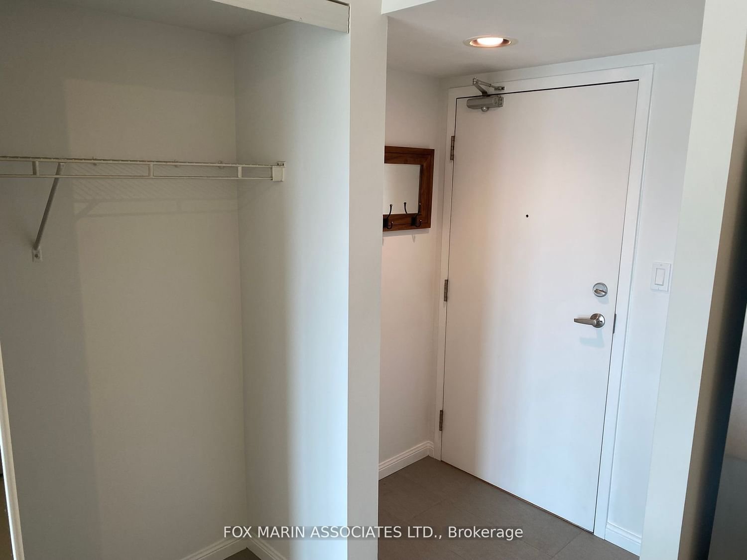 1000 King St W, unit 704 for rent - image #3