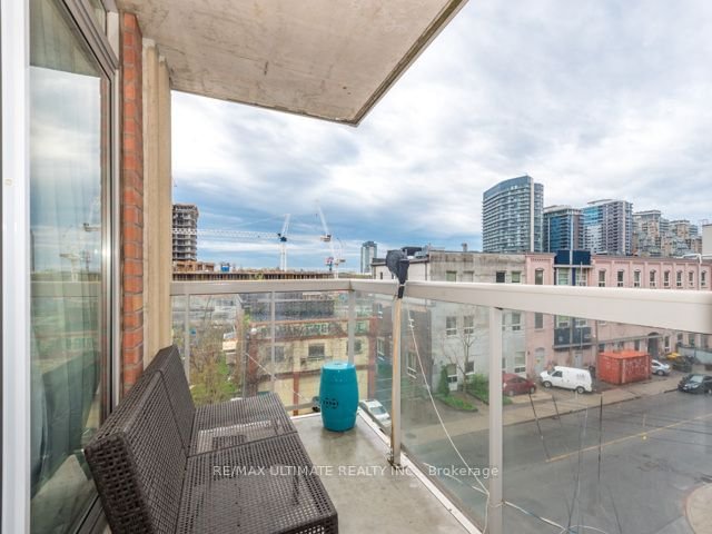 15 Stafford St, unit #405 for sale - image #20