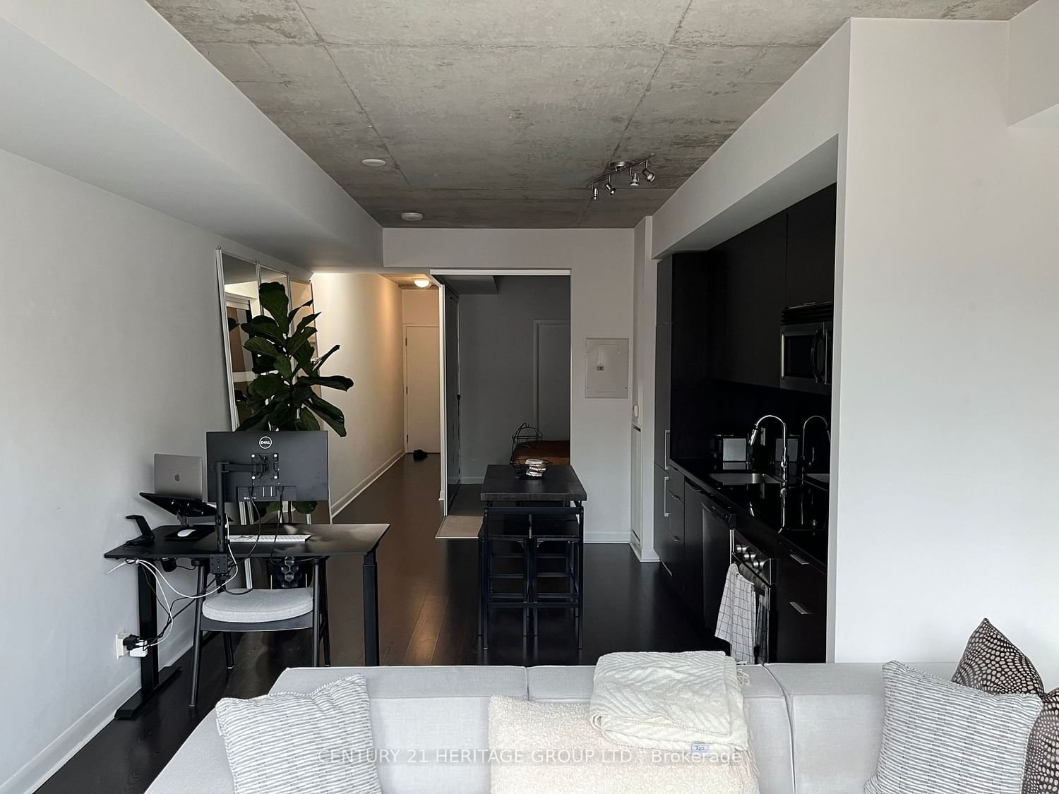 478 King St W, unit 309 for rent - image #8