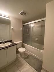 35 Hollywood Ave, unit 1722 for rent - image #5