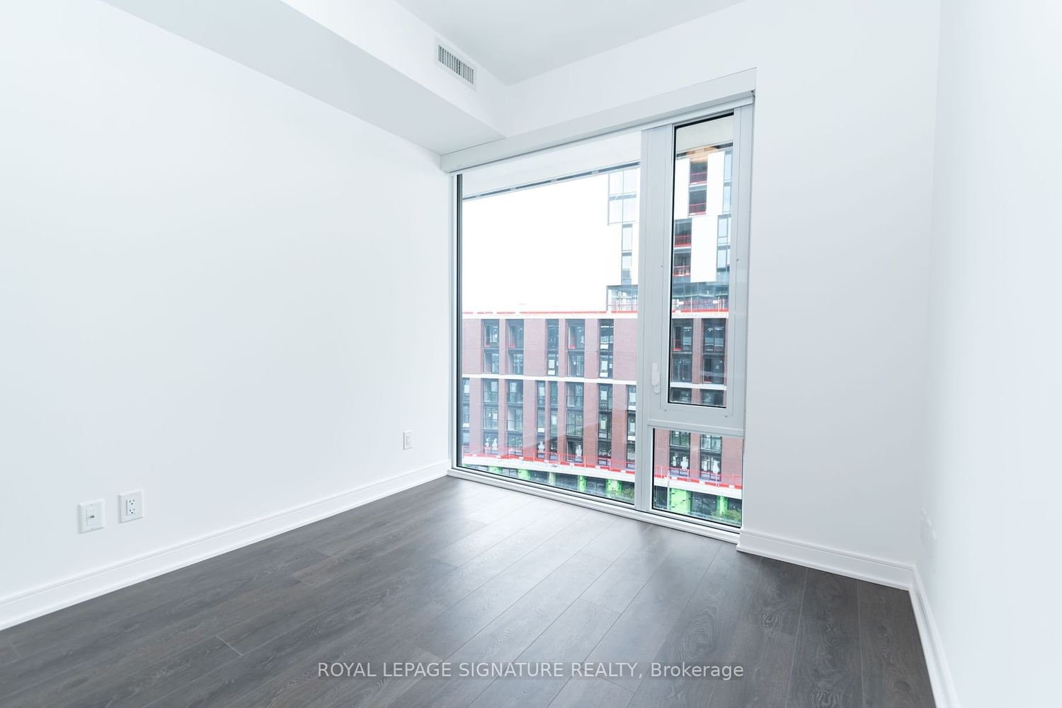 180 Mill St, unit S707 for rent - image #8