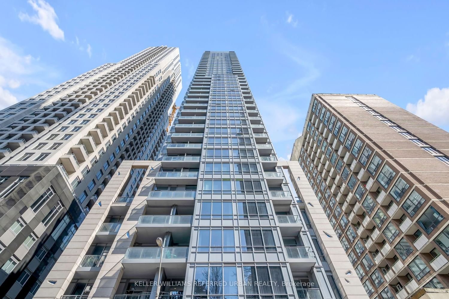 21 Balmuto St, unit 802 for rent - image #1