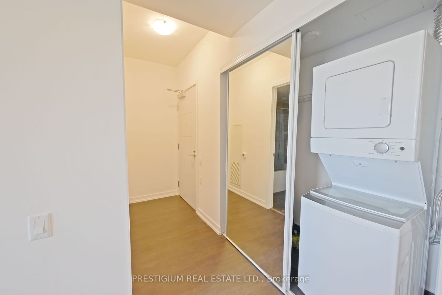 203 College St, unit 2401 for rent - image #10