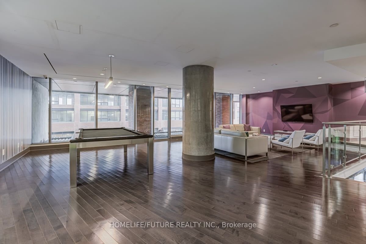 150 East Liberty St, unit 1605 for rent - image #24