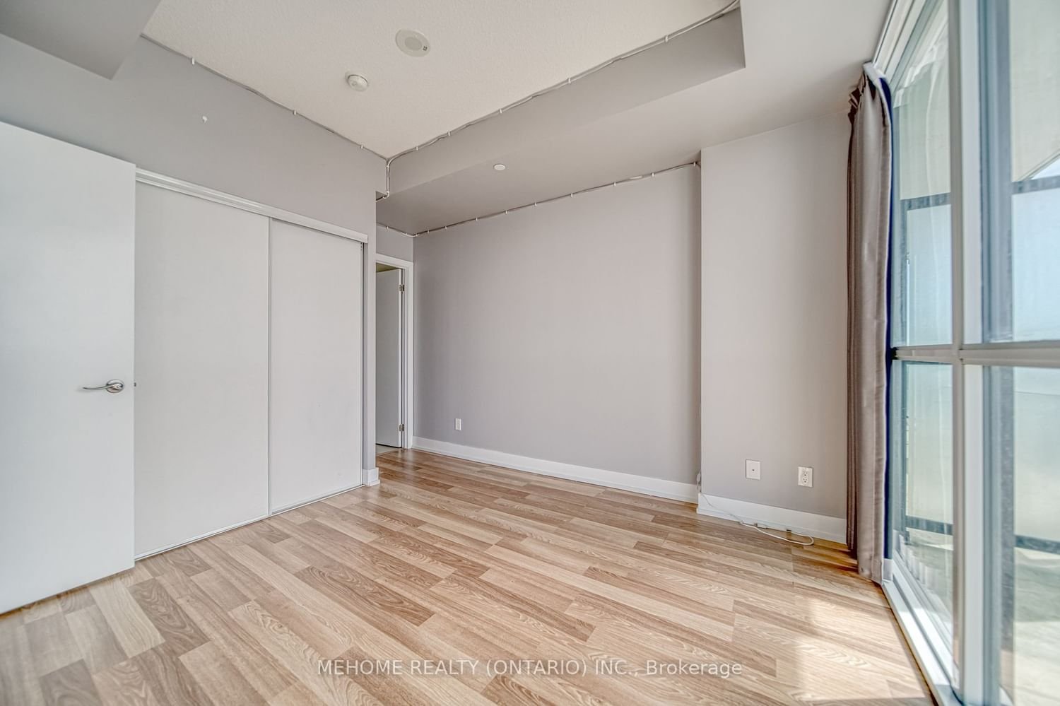 150 Fairview Mall Dr, unit 1302 for rent - image #17
