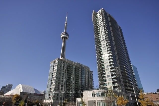 19 Grand Trunk Cres, unit 3501 for rent - image #1