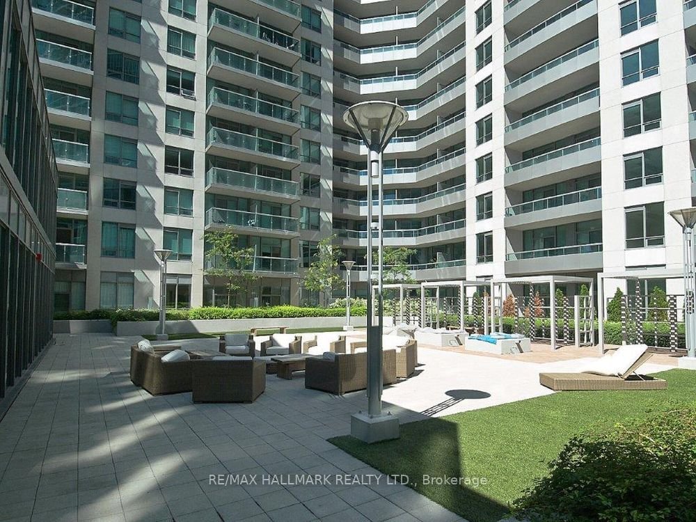 19 Grand Trunk Cres, unit 3501 for rent - image #18