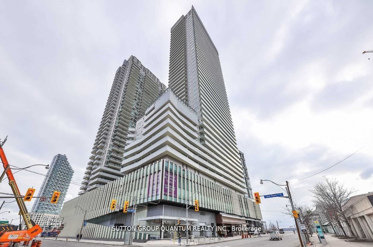 15 Lower Jarvis St, unit 409 for sale - image #32