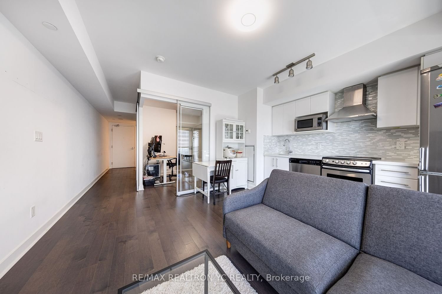 58 Orchard View Blvd, unit 1808 for sale - image #21