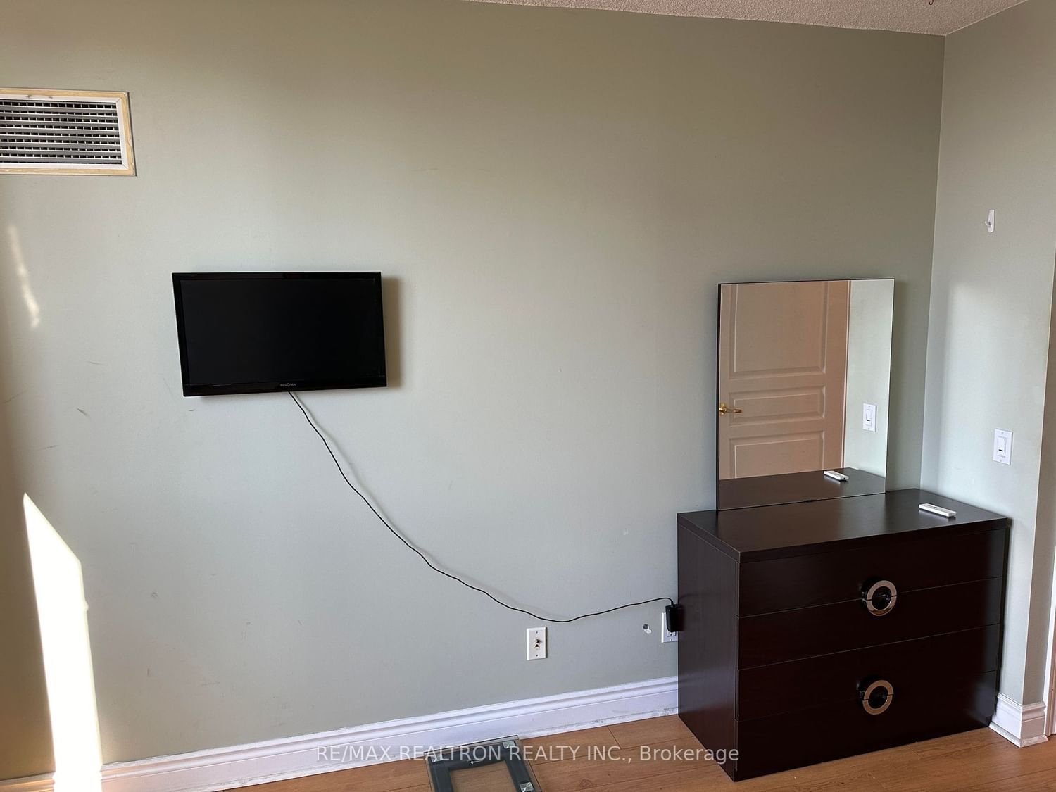 5 Northtown Way S, unit 1314 for rent - image #8