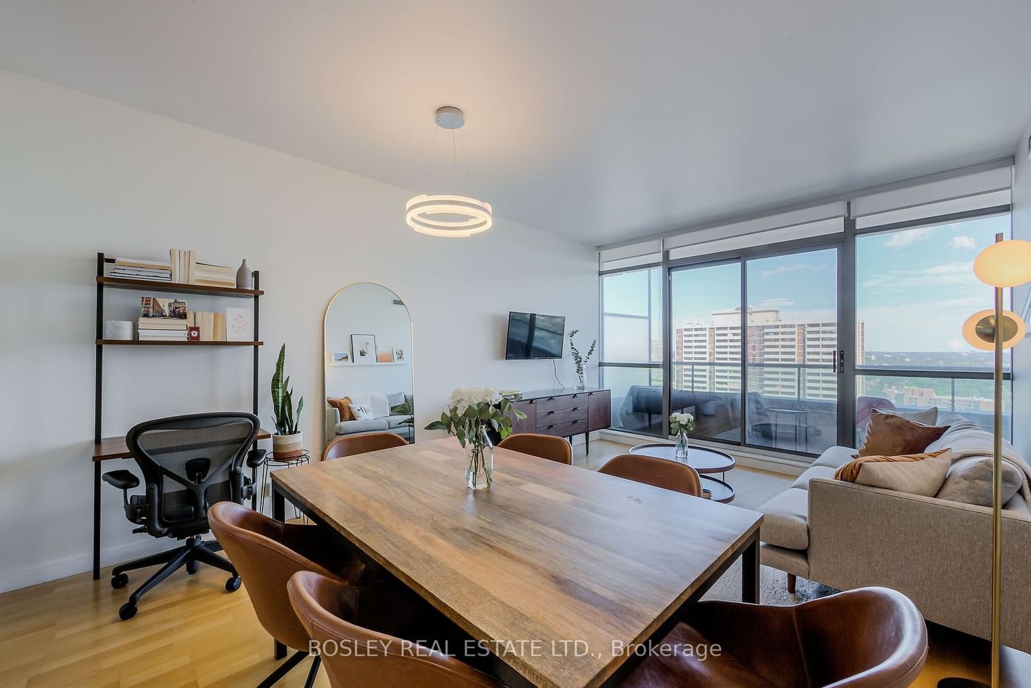 281 Mutual St, unit 2508 for rent - image #8