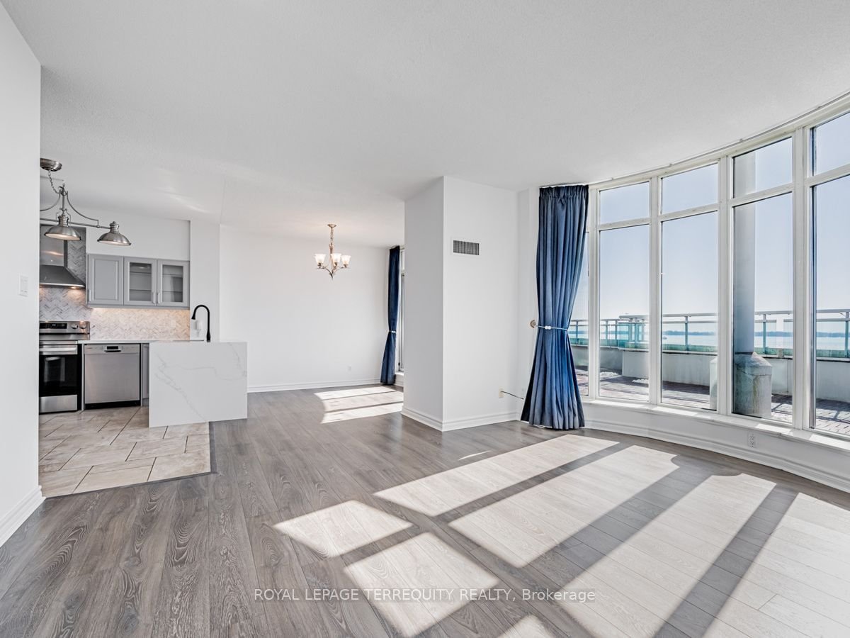 600 Queens Quay W, unit Sph21 for rent - image #11