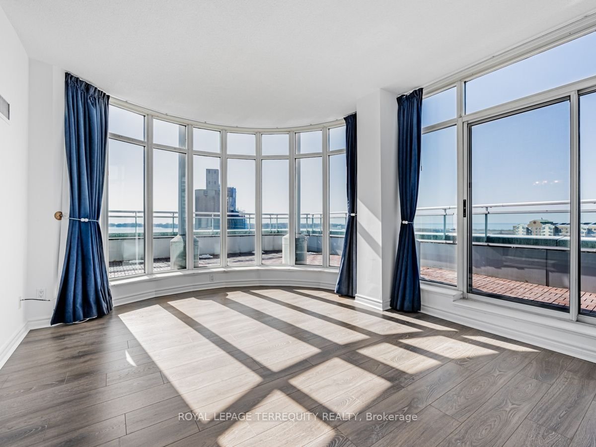 600 Queens Quay W, unit Sph21 for rent - image #13