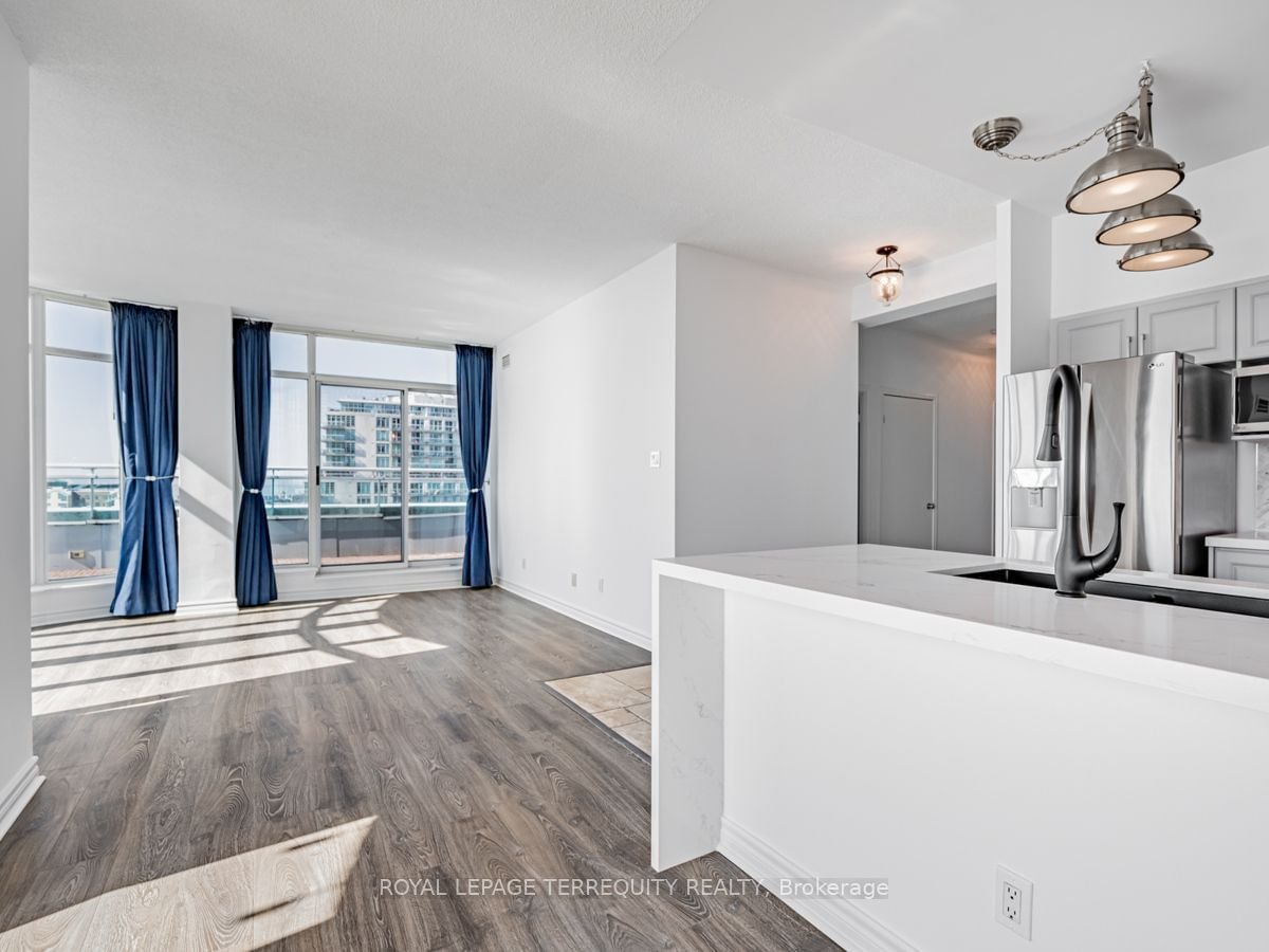 600 Queens Quay W, unit Sph21 for rent - image #8