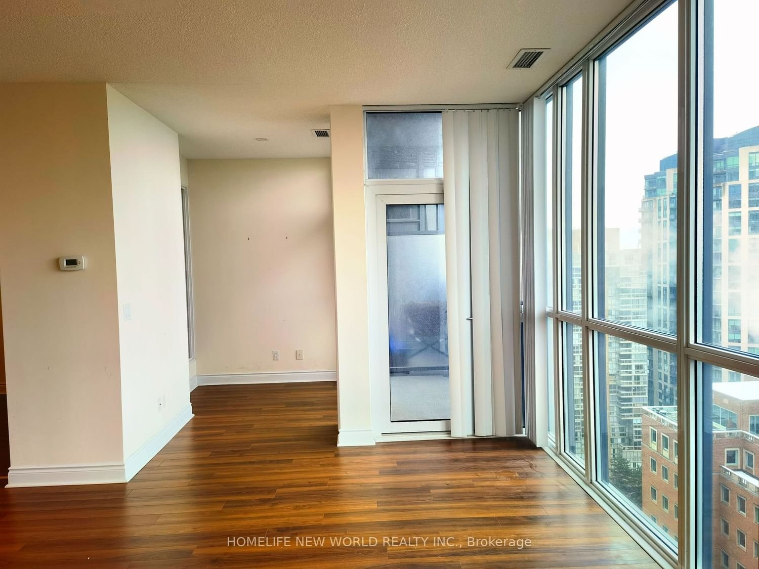 28 Ted Rogers Way, unit 2312 for rent - image #4