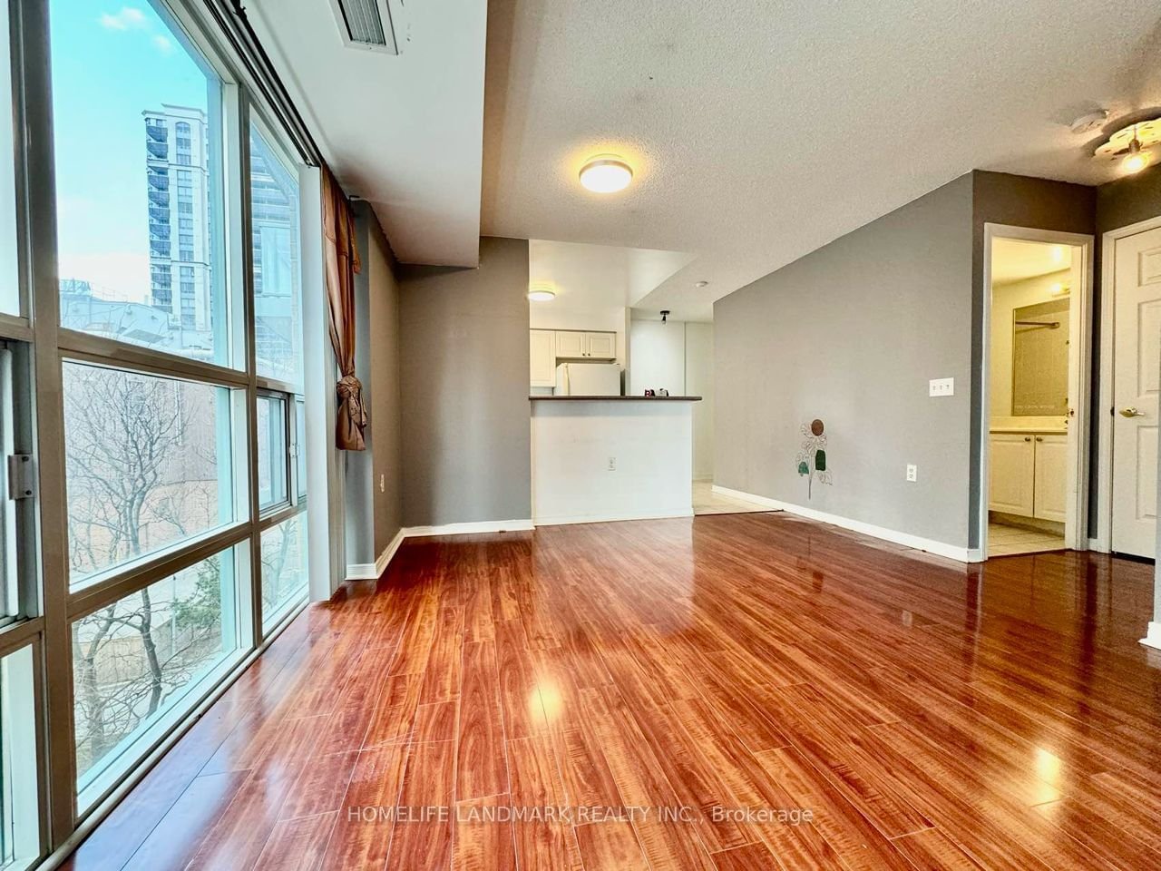 28 Olive Ave, unit 509 for rent - image #11