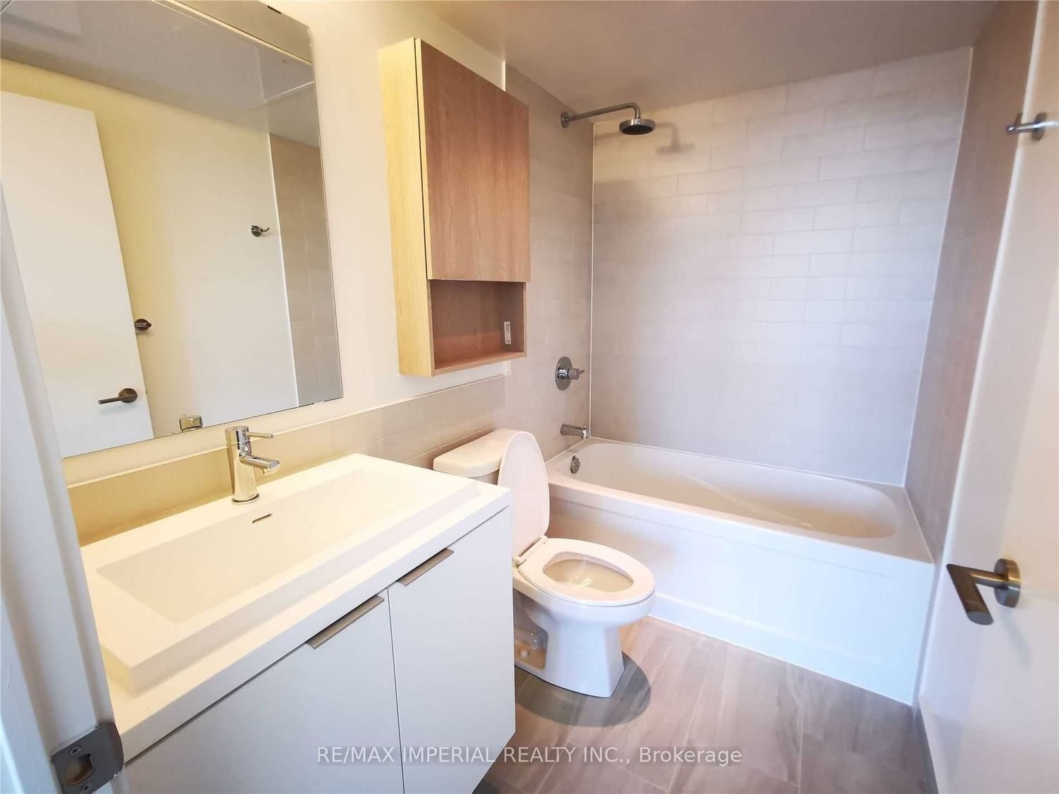 6 Sonic Way, unit N606 for rent - image #28
