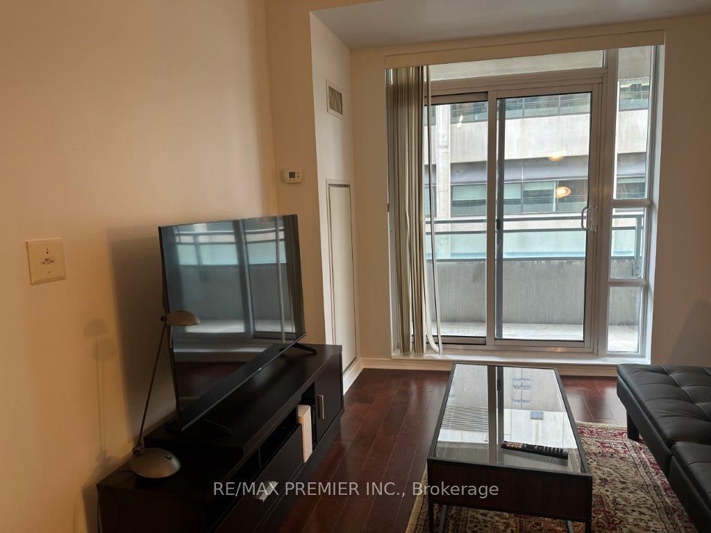 736 Spadina Ave, unit 317 for sale - image #32