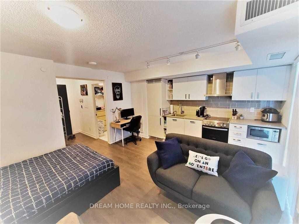 125 Redpath Ave, unit 2411 for rent - image #7
