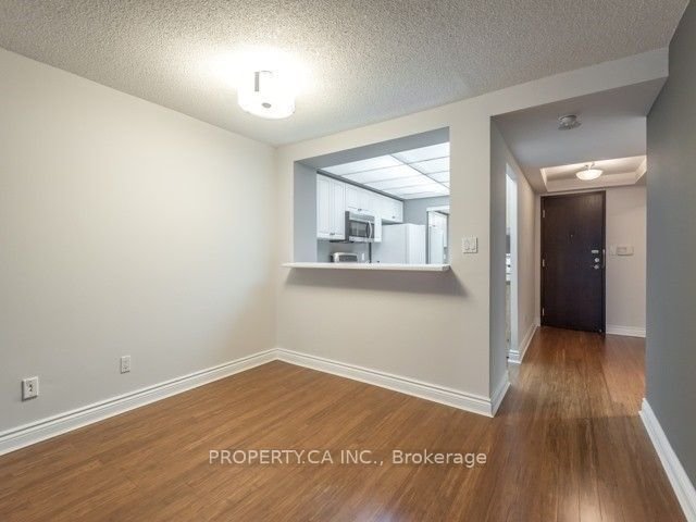 28 Hollywood Ave, unit 1410 for rent - image #6