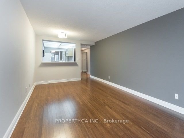 28 Hollywood Ave, unit 1410 for rent - image #8