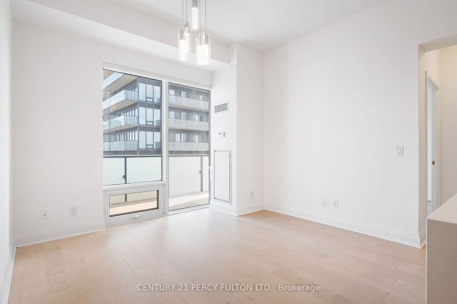 65 St Mary St, unit 4309 for sale - image #40