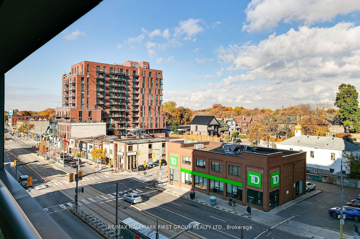 835 St Clair Ave W, unit 401 for rent - image #21