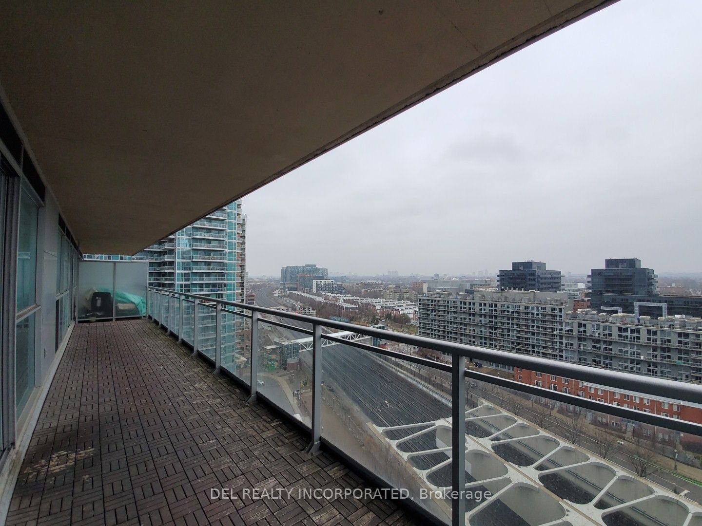 80 Western Battery Rd, unit 1505 for rent - image #11