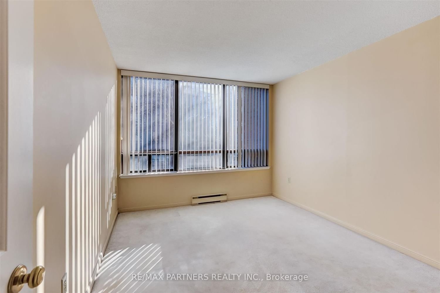 255 The Donway W, unit 220 for rent - image #23