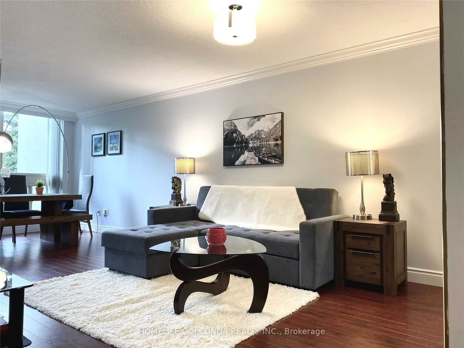 10 Kenneth Ave, unit 312 for rent - image #5
