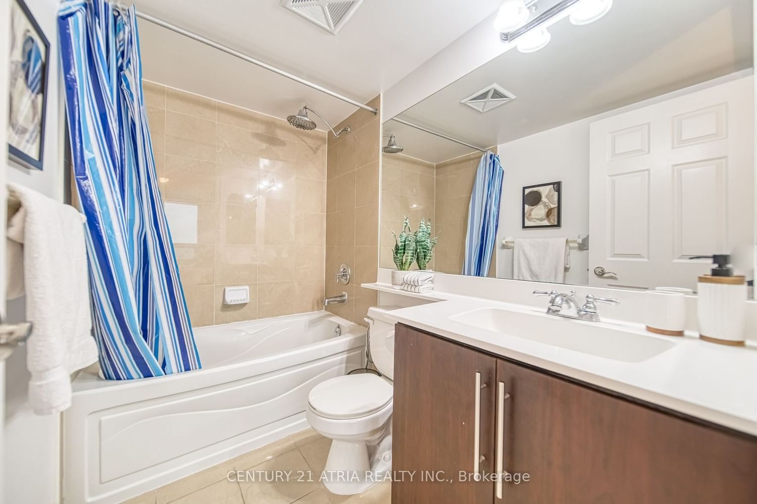 25 Greenview Ave, unit 620 for sale - image #12