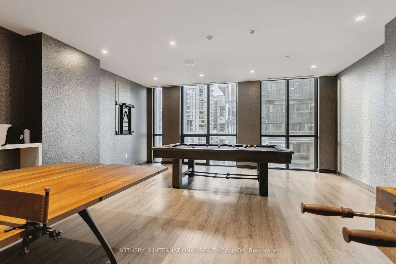 1 Yorkville Ave, unit 5405 for rent - image #24