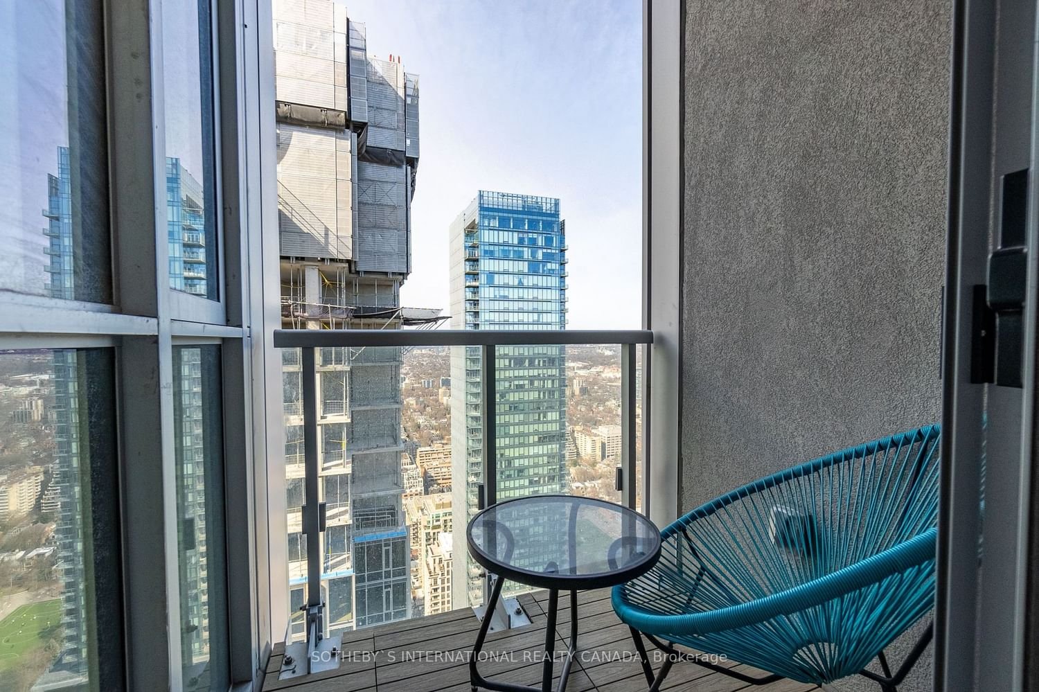 1 Yorkville Ave, unit 5405 for rent - image #6