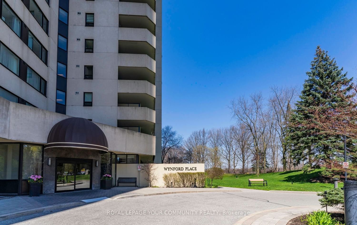 75 Wynford Heights Cres, unit 306 for sale - image #2