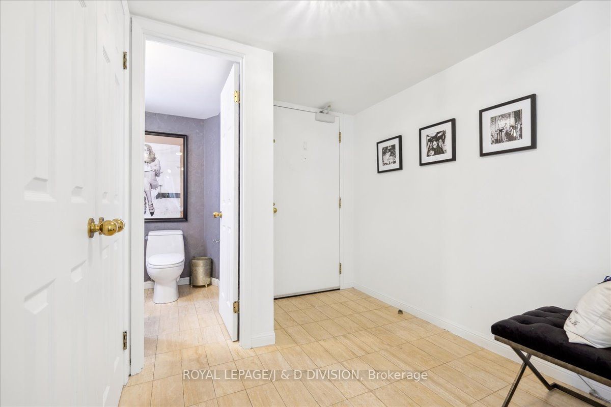 1331 Bay St, unit 504 for sale - image #32