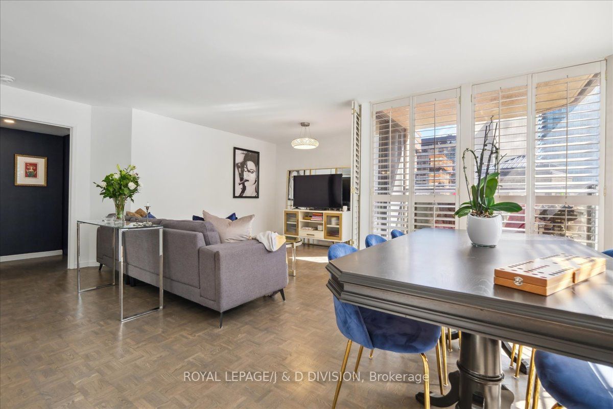 1331 Bay St, unit 504 for sale - image #5