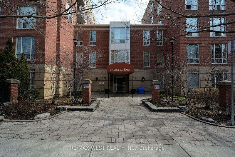 455 Rosewell Ave, unit 107 for sale - image #1